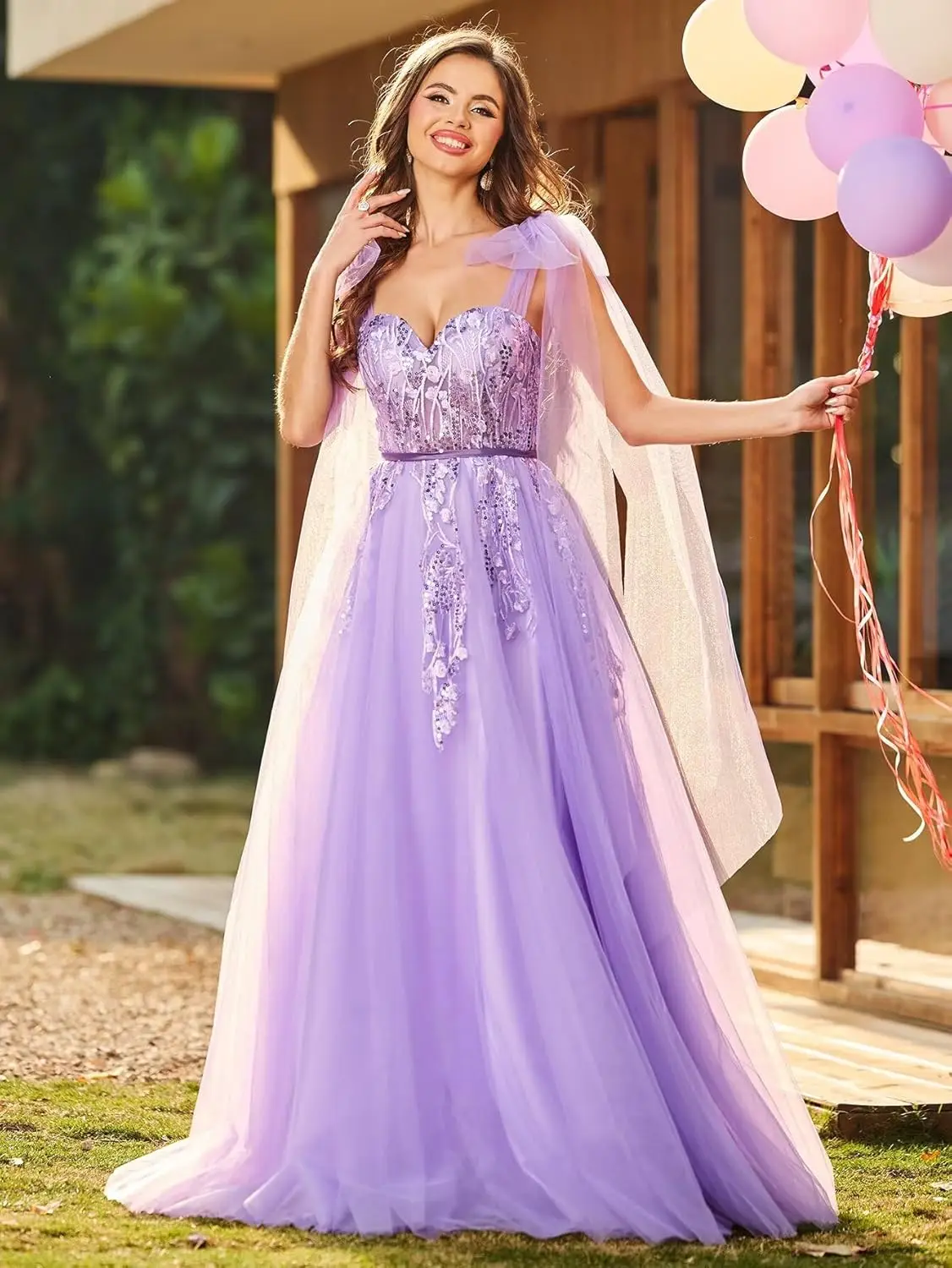 Abiti da ballo in tulle con applicazioni in pizzo per donna Abiti da ballo con spalline regolabili Abiti da sera lunghi a trapezio Abiti da festa