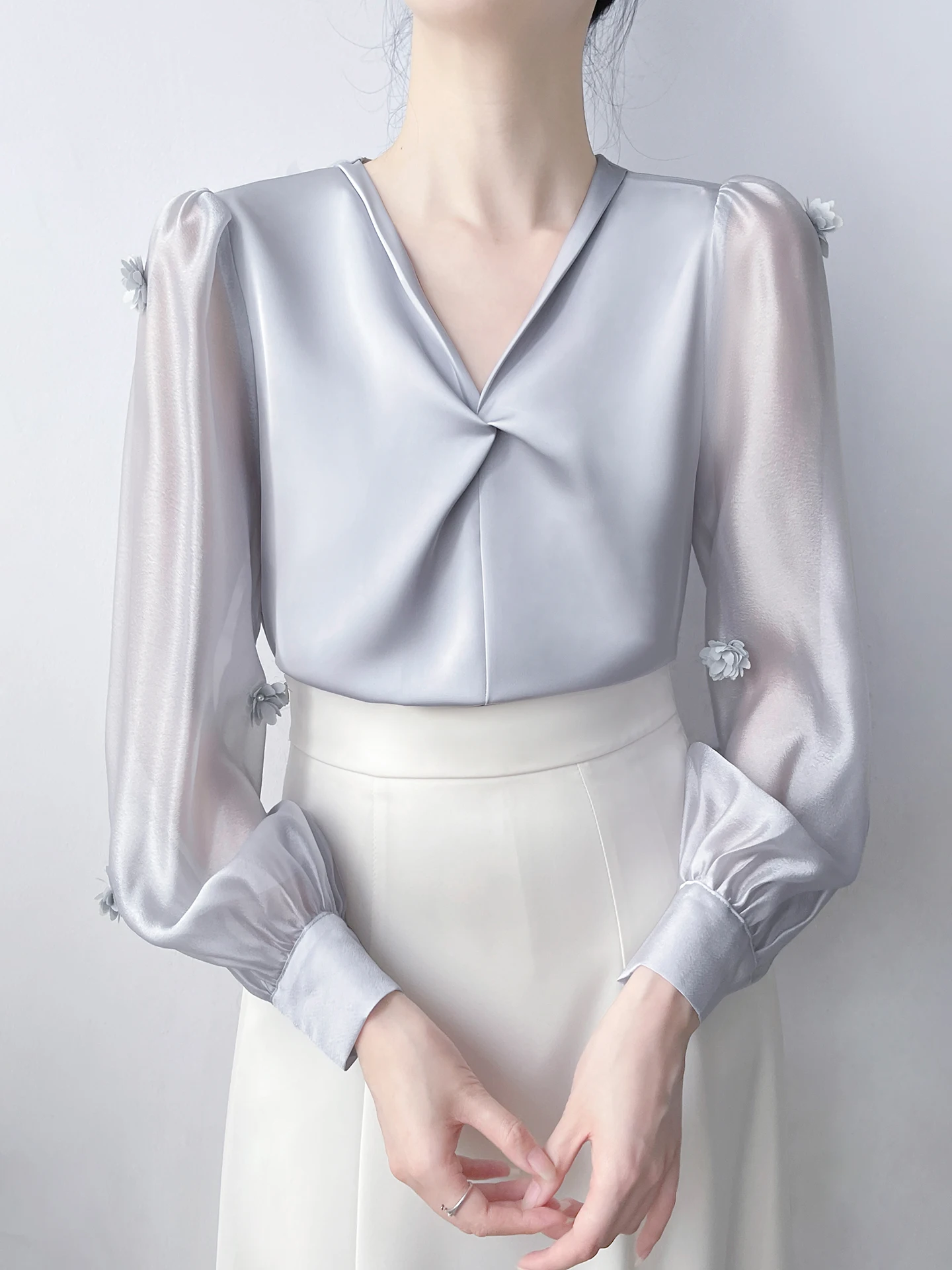 

Ele Korean Sle Satin Long Sve irt Women's V-Ne Twist Knot Bubble Sve Top Dra Flared Loose Fit Polyester