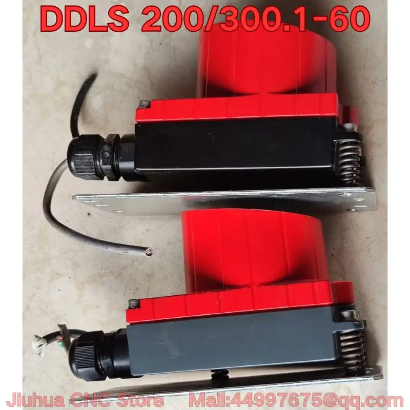 Second-hand DDLS 200/300.1-60 DDLS 200/300.2-60 Laser ranging sensor function test is normal