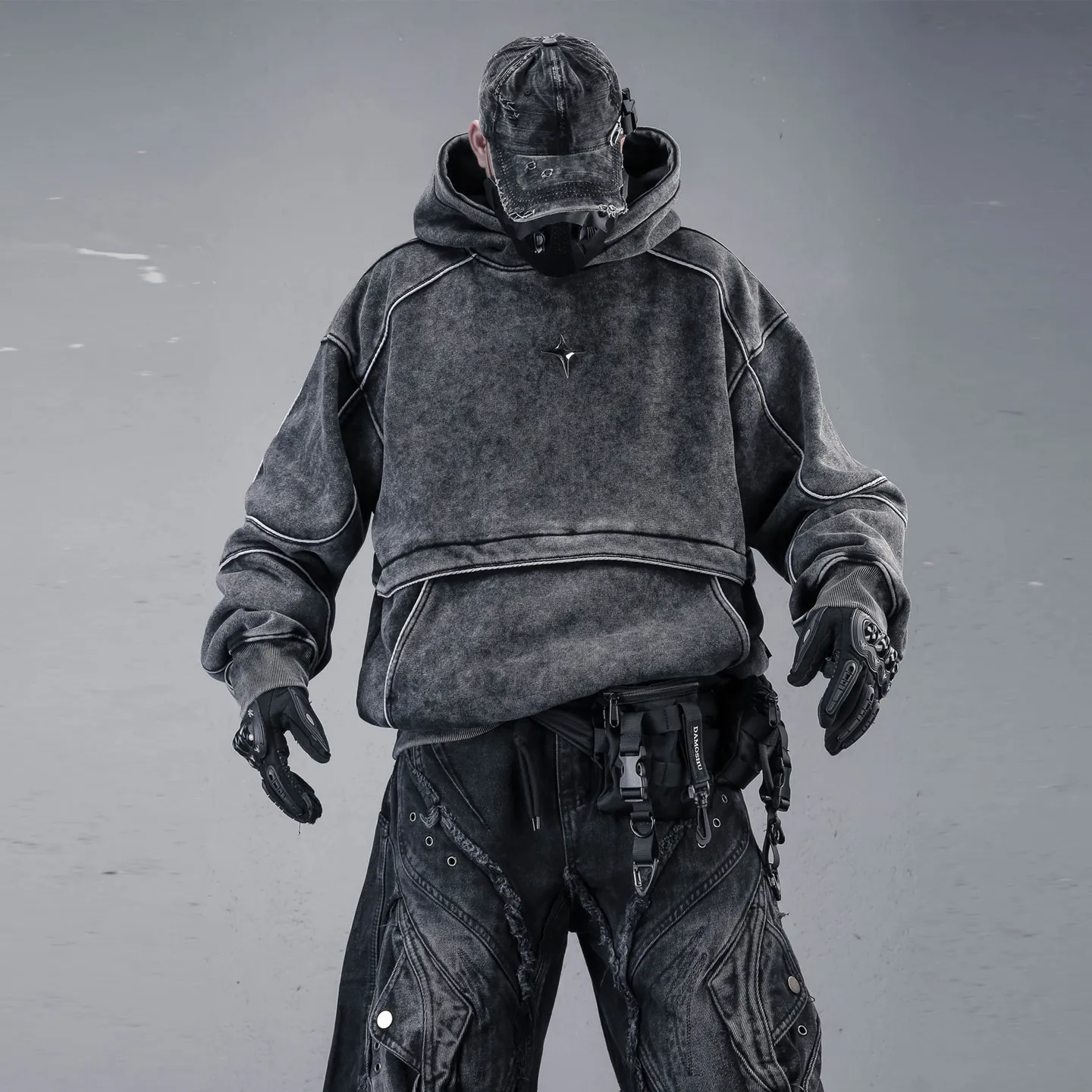 LZ Retro Washed Heavy Industry Techwear Distressed Patchwork Hoodie Men's Fashion Winter Loose Velvet Hoodie Men