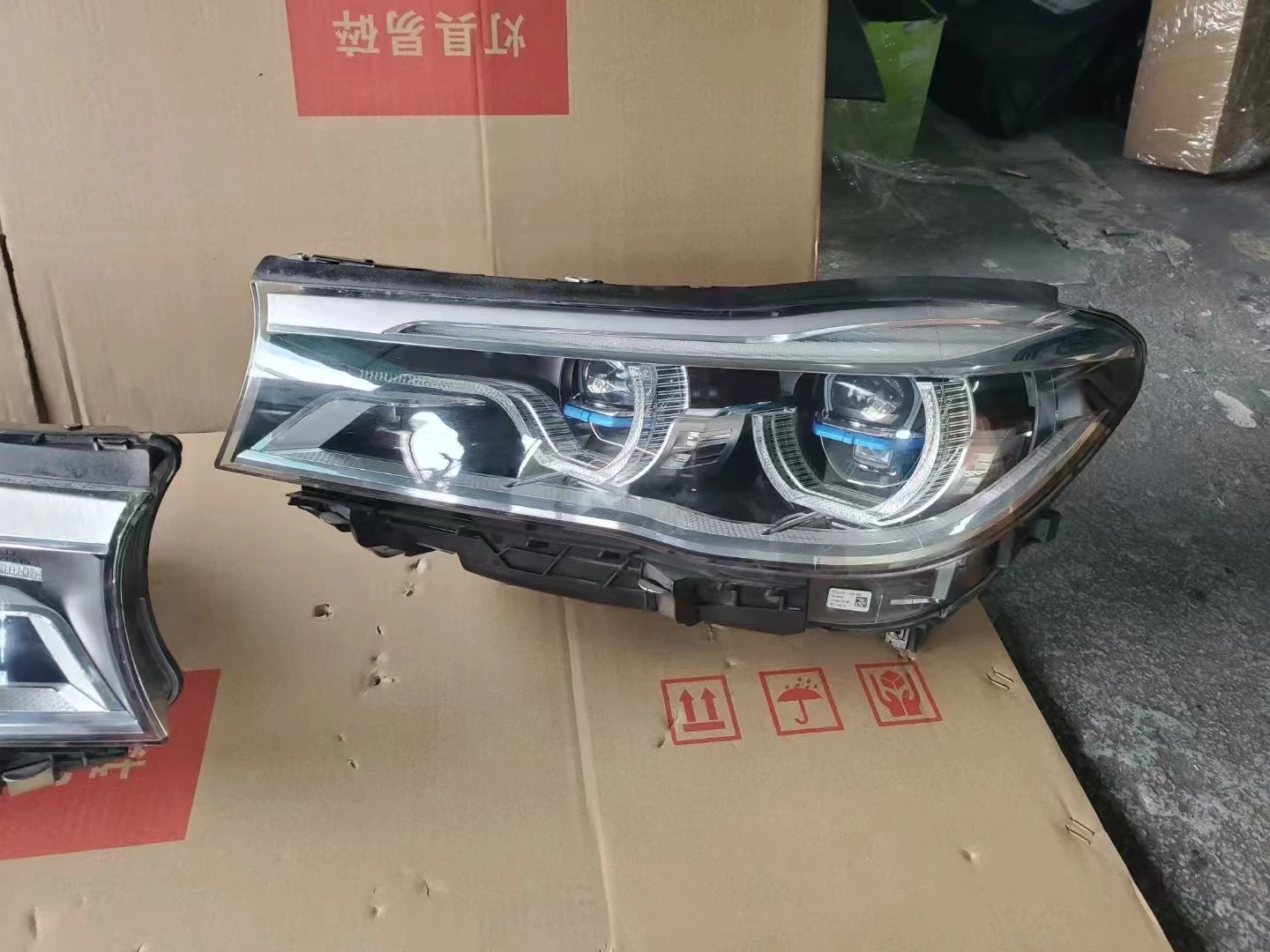 Wholesale Original G12 Laser Headlight For 2017-2020 BMW 7 Series M760 740i 750i G11 Laser Headlight Headlamp OEM 63117408704