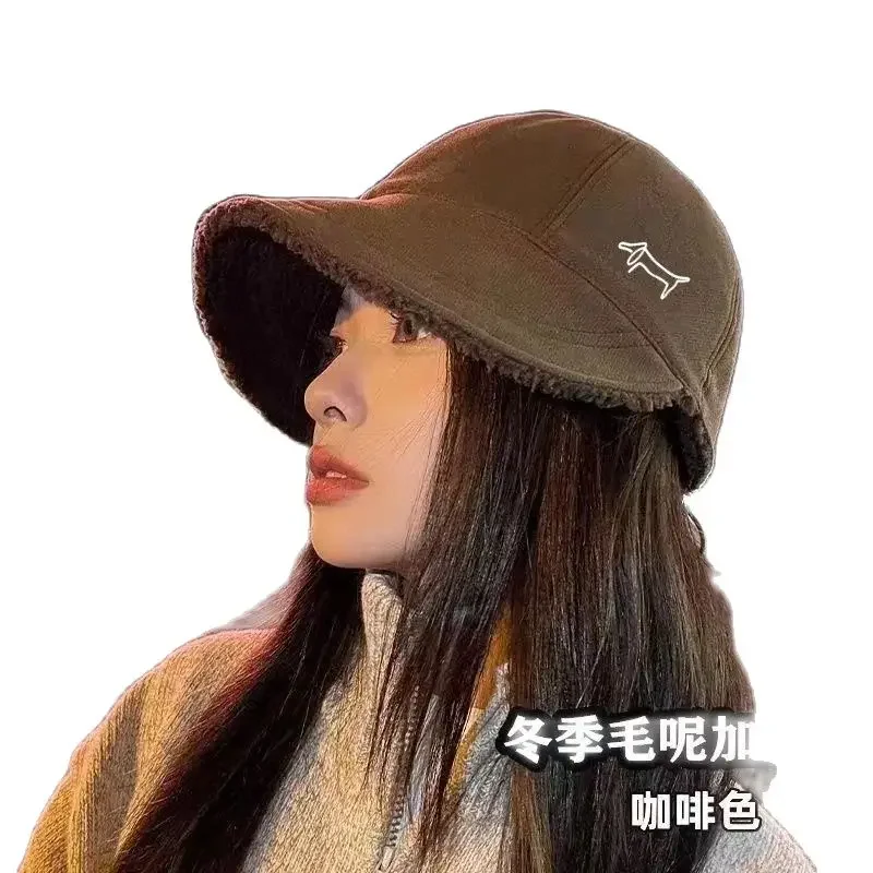 Women Luxury Add Velvet Fisherman Hat Golf Wear 2024 Winter New Korean Golf Cap Women Fashion Keep Warm Peaked golf Cap