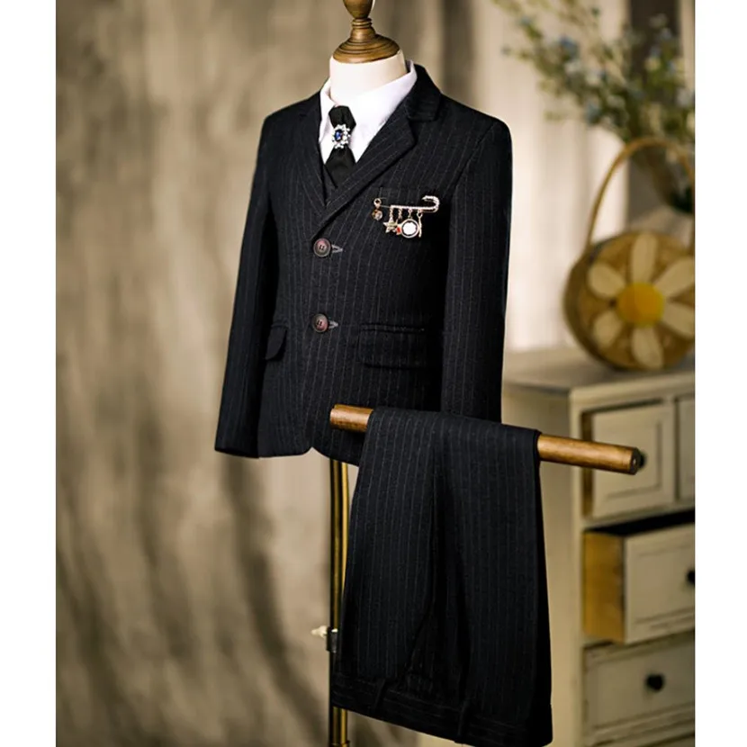 6-teiliger gestreifter Gentleman-Smokinganzug für Jungen, Kinder-Catwalk-Festoutfit, Kinder-Hochzeits-, Geburtstags-, Party- und Auftrittskostüm-Set A2159 – Detail 6