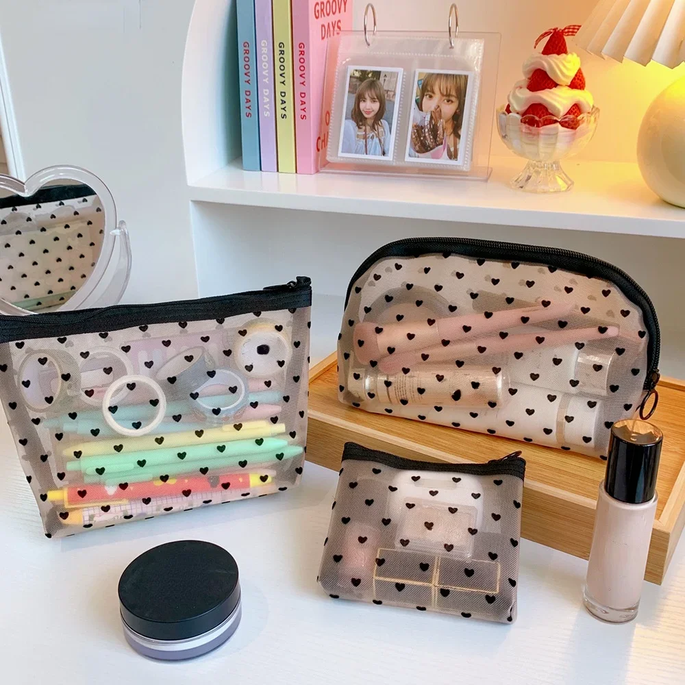 Bolsas de almacenamiento de malla con forma de corazón transparente para mujer, bolsa de cosméticos necesaria, organizador de viaje, bolsas de aseo