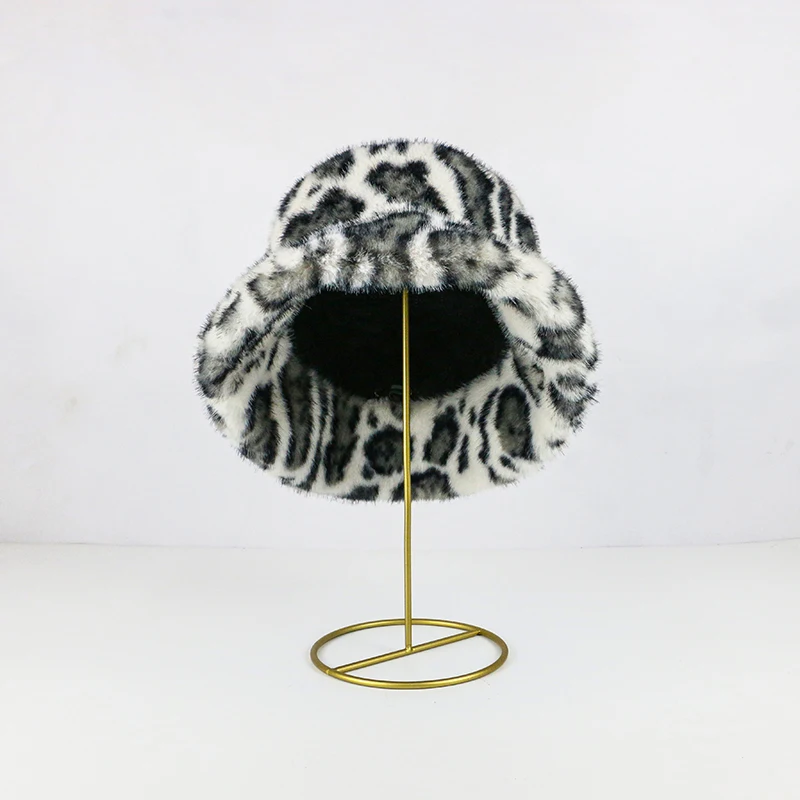 Wholesale New High-End Feel Faux Fur Plush Fishing Hat Women's Korean Version Ins Stylish Lamp Shade Hat Breathable China Or