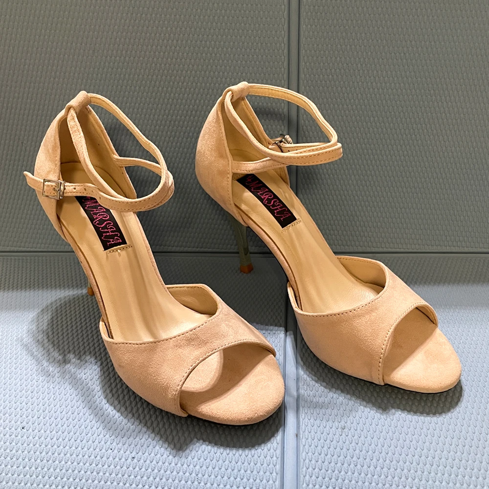 

Big Discount Tango shoes leather hard sole Size 8 Nude Suede with 9cm gold heel like picture Normal Width Only One Pair
