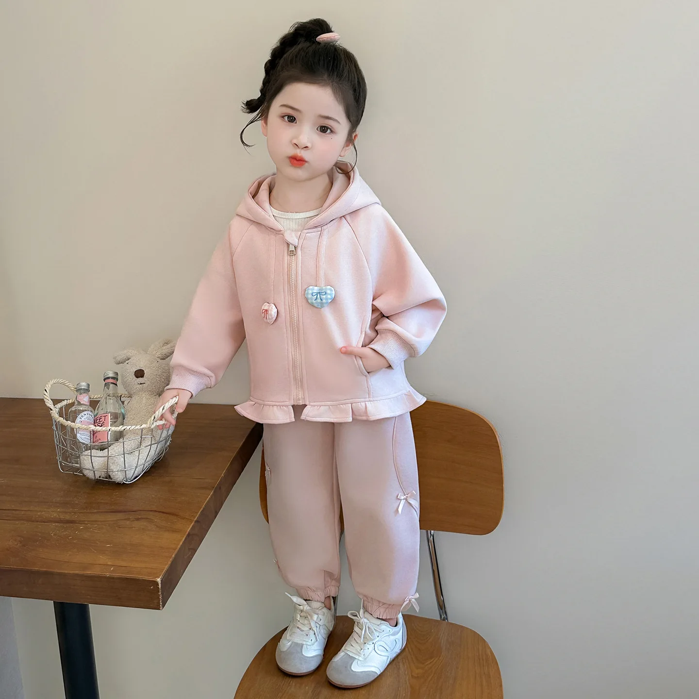 Girls' Sports Suit Spring and Autumn 2026 New Item for Little Girls and Babies Fashion Clothes Children's Spring Clothes