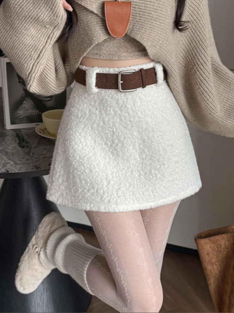 

SMTHMA Mink Fur Short Skirt Women's New Autumn Winter High Waist A-line Skirt Spicy Girl Plush Skirt With Belt