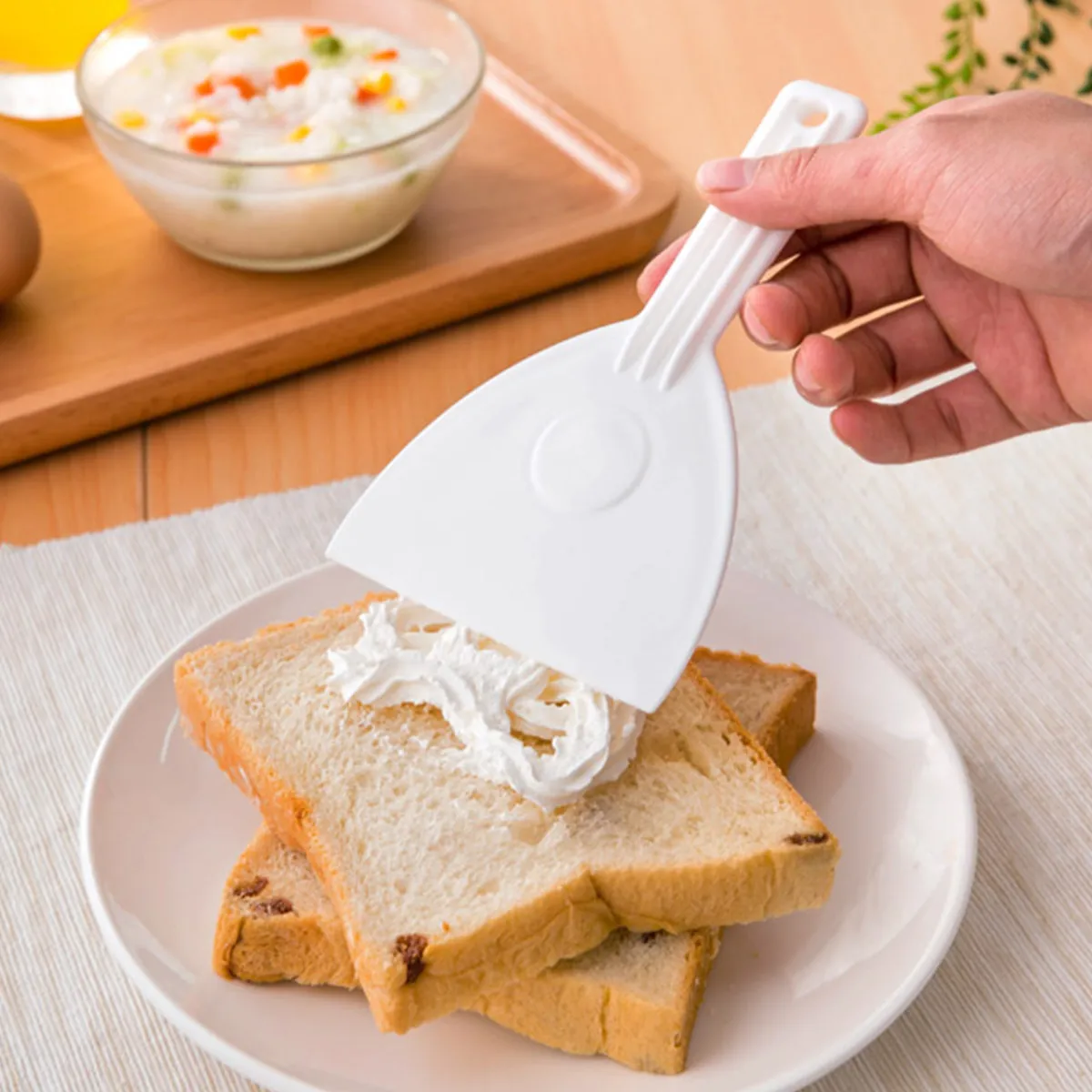 4Pcs Premium Food-Grade PP Cake Scraper Set for Smoothing Cream Scraping Baking Pastry Dough Butter Spreading Cake Baking