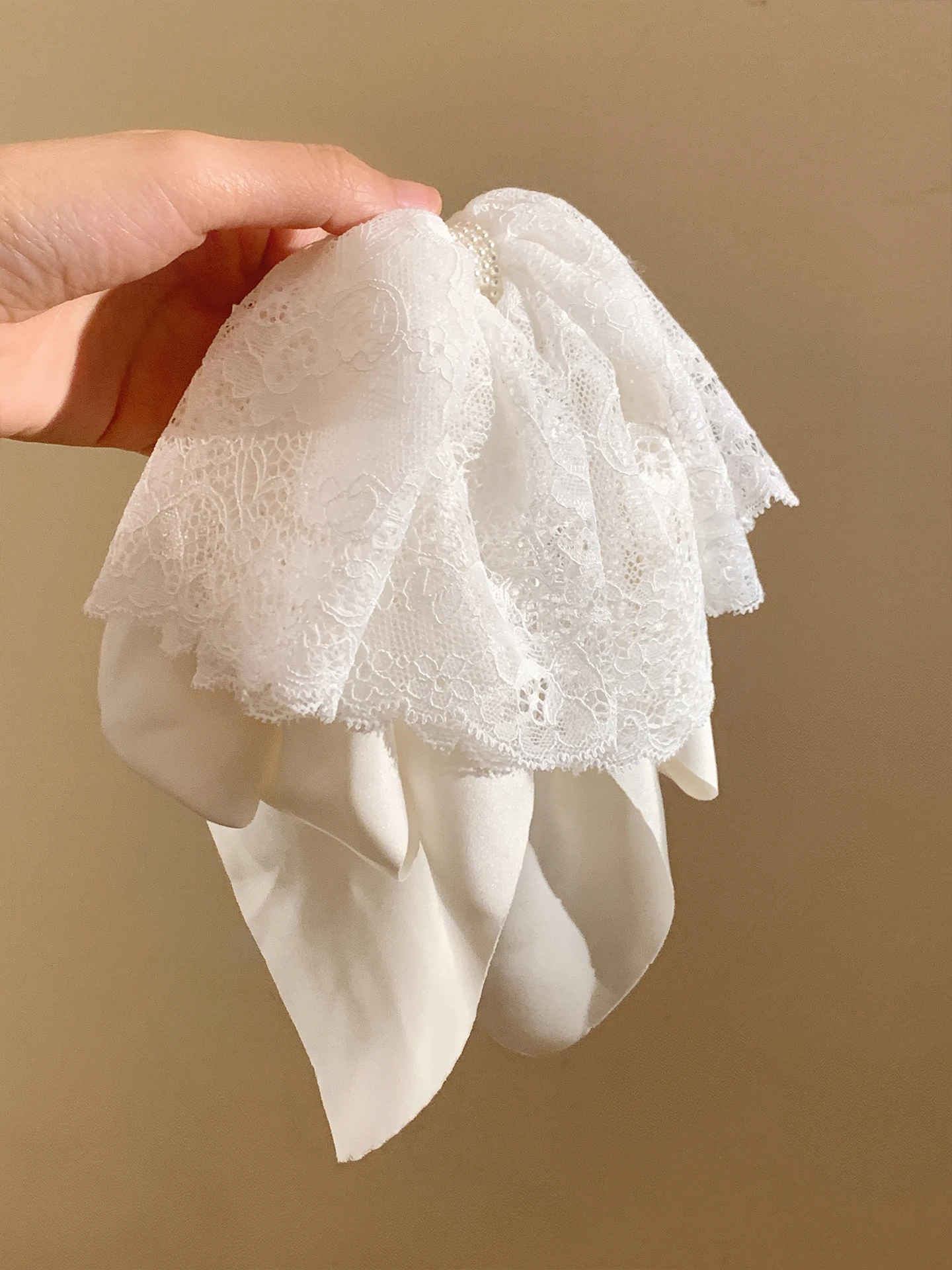 

Bury Lace Knot Hair Clip Women's High-End Feeling Hair Accories ark Clamp Hair Cards Hair Claw Headwear