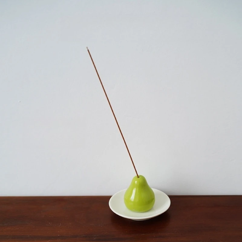 Hand-Painted Green Pear Ceramic Incense Holder,Minimalist Stick Burner with Tray for Desk,Cute Photo Prop Home Decor,Unique Gift