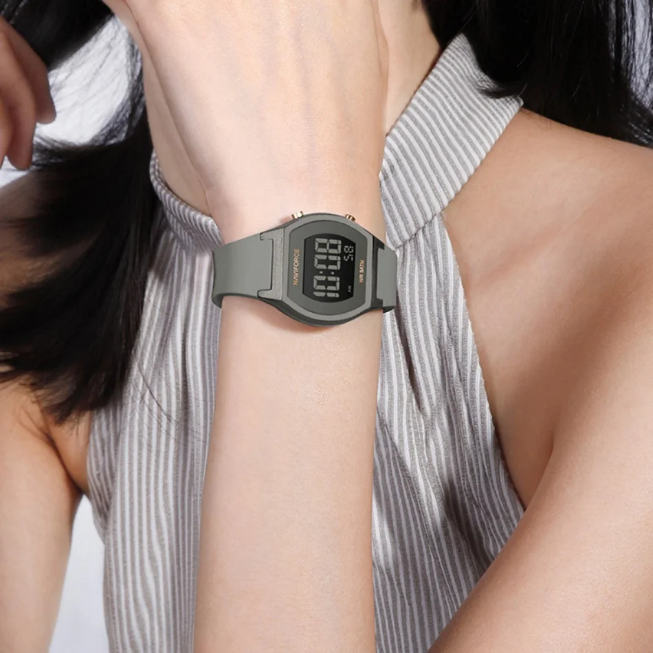 

Новые женские часы NAVIFORCE со светящимся режимом, часы для девочек, водонепроницаемые цифровые часы, женские роскошные наручные часы с силиконовым ремешком