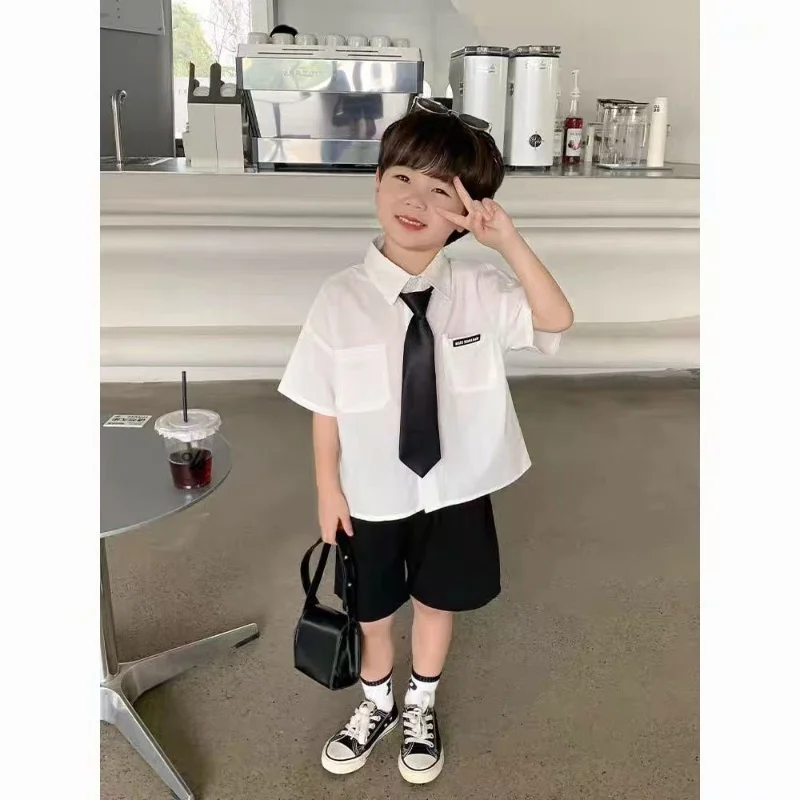 

Boys Summer Set Children's Wear Thin 2025 New Handsome British Style Boy White Cotton Short Sleeved Shirt+Black Shorts+Tie