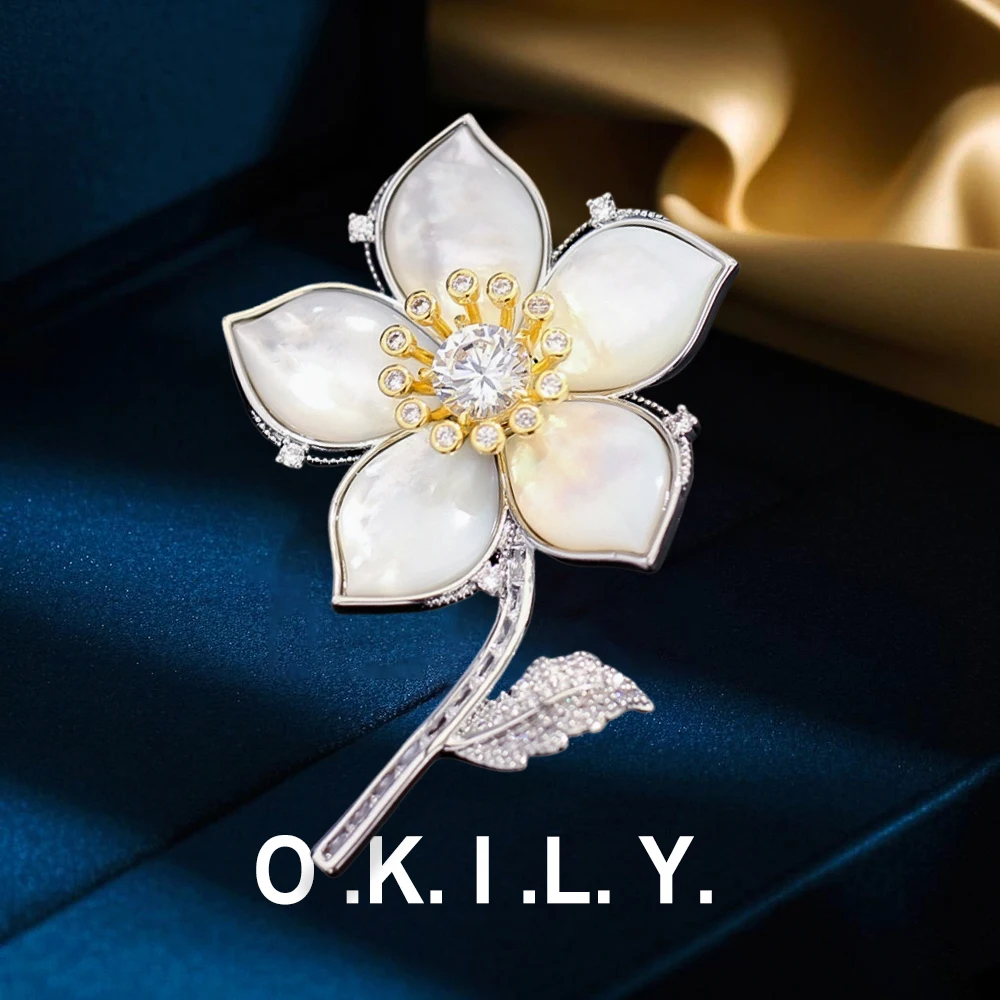OKILY Luxury High-end Sense Niche Natural Fritillary White Flower Brooch Pin Exquisite Elegant Shell Broche for Women Decoration