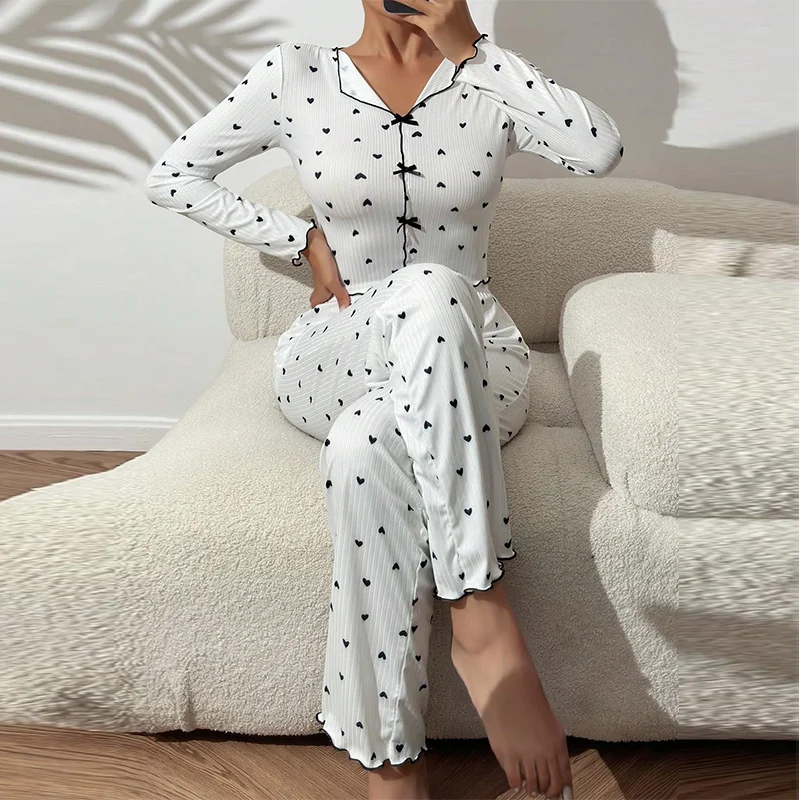 

Women's V-Neck Pajama Set with Heart-Shaped Printed Long Sleeved Paired with Long Pants and Lettuce Trimmed Women's Pajama Set