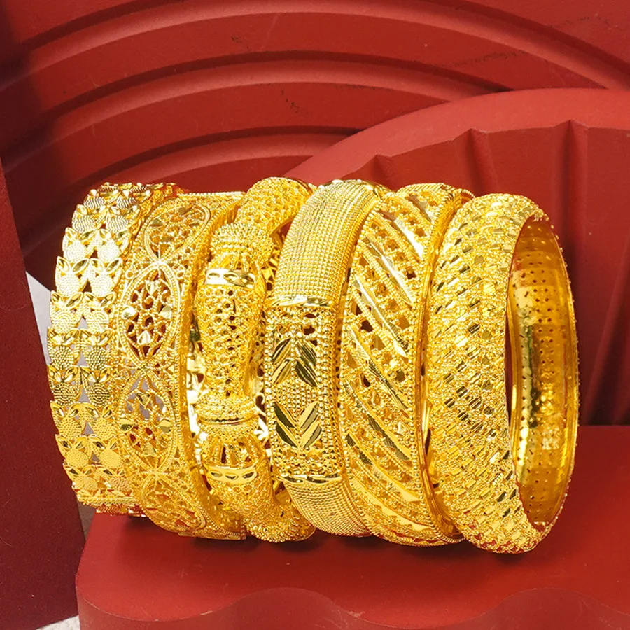 9999 Gold Middle Eastern Elegant and Fashionable Hollow-etched Floral Ladies' Bracelet, suitable for daily wear