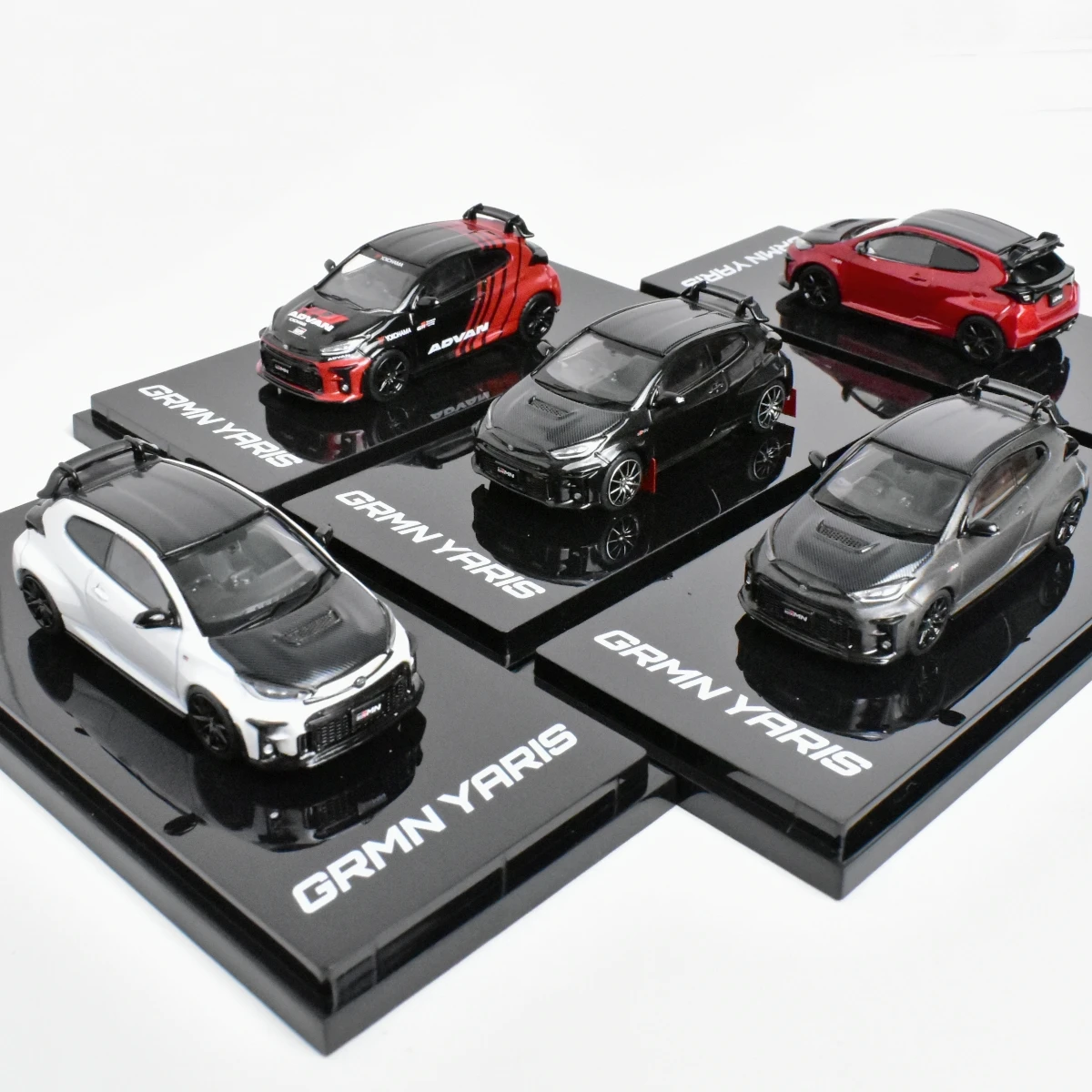 Hobby Japan 1:64 GR Yaris4 Diecast Model Car