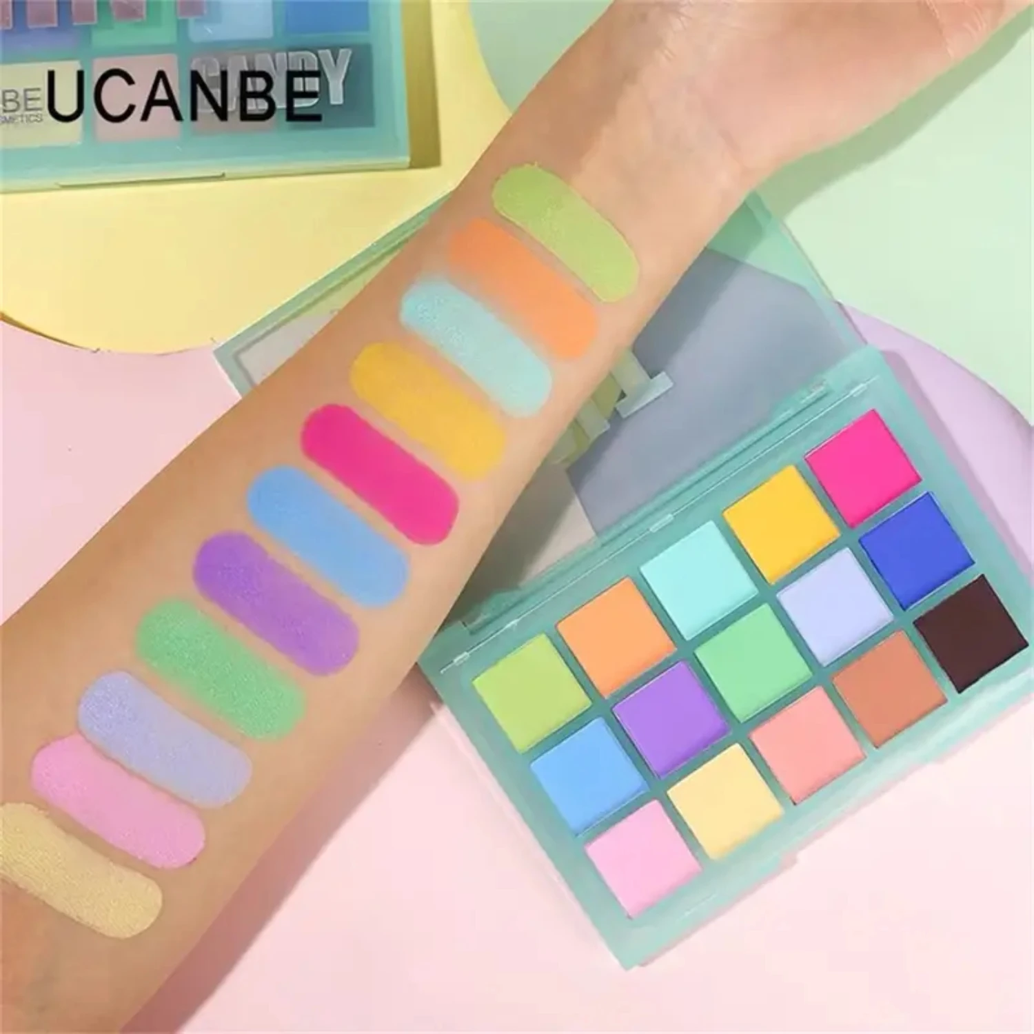 Versátil paleta de sombras de ojos Ucanbe con tonos mate y brillantes, colores duraderos y ricos pigmentados para el glamour diario |   Esen