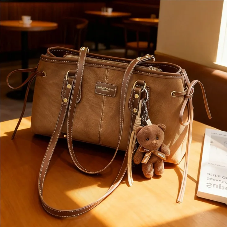 

2025 New Vintage Tote Bag for Ladies, Versatile Underarm Shoulder Purse, Elegant Top Handle Handbag, Spacious and Chic