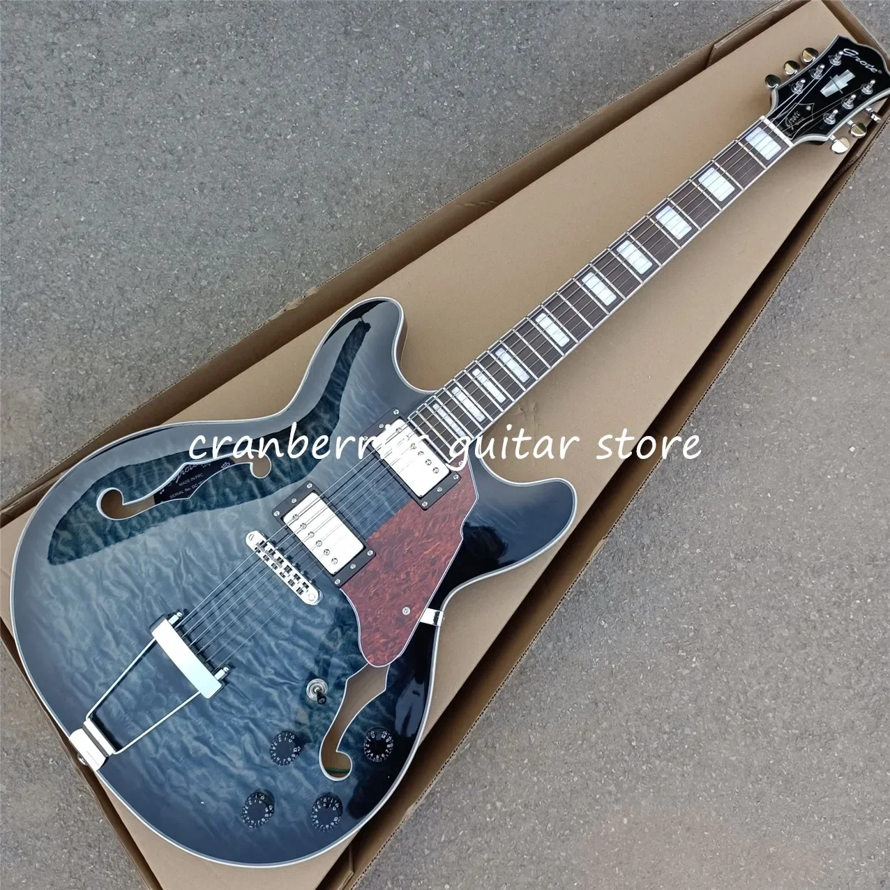 

2022 Tiger Flamed Top Jazz Electric Guitar, Grote 6 String Blue Color Rosewood Fingerboard,Free Shipping