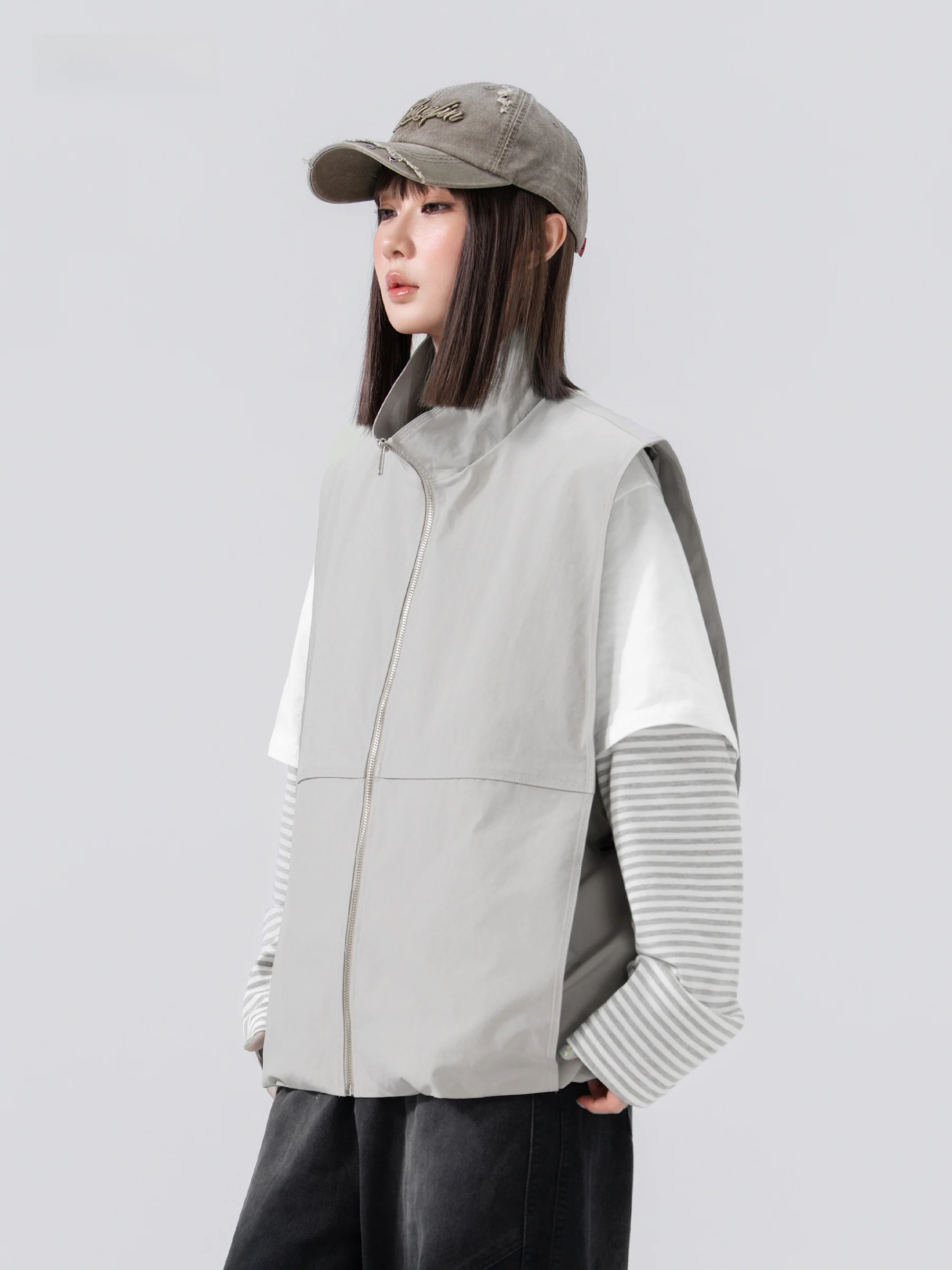 AOGZ Minimalist Commuter Vest Large Pocket Unisex 2026 Autumn Outdoor High-End Feeling Outerwear Functional Vest Jacket