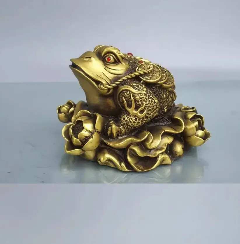 

Metal lotus leaf toad decorations, home and office cultural and creative ornaments