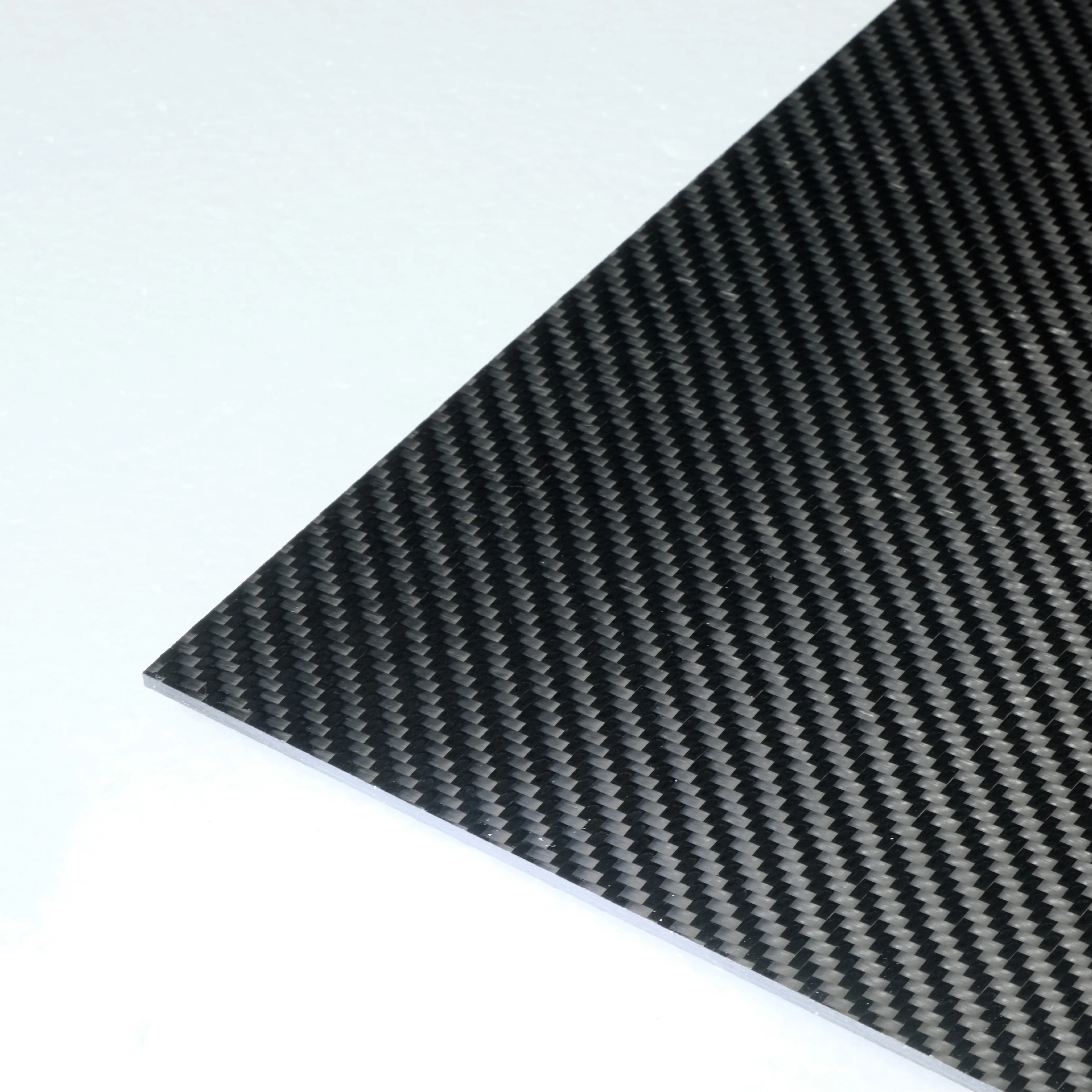 

1mm-3mm Plain Weave Glossy Carbon Fiber Board High Strength For Aerospace Industrial Mechanical Equipment