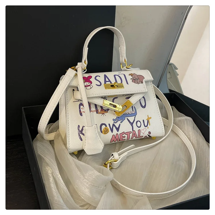 

2025 Graffiti Print Shoulder Bag - Trendy Crossbody Purse with Artistic Doodle Pattern