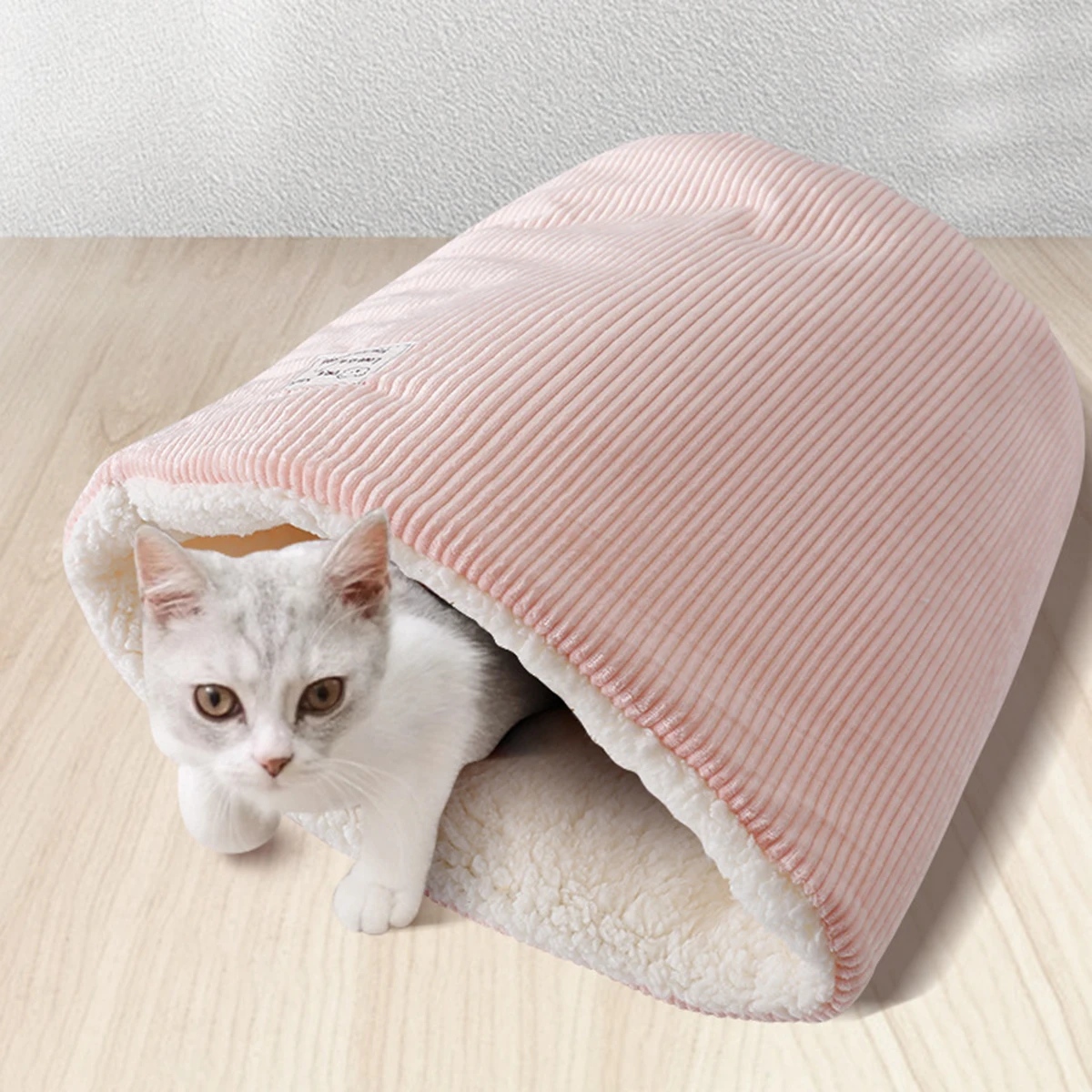 

New Cat Sleeping Bag Cat Nest Sleeping Bag Cat Bed Cat Bed Comfortable Pet Nest Indoor Cat Warm Mat Soft Bed Machine Washable