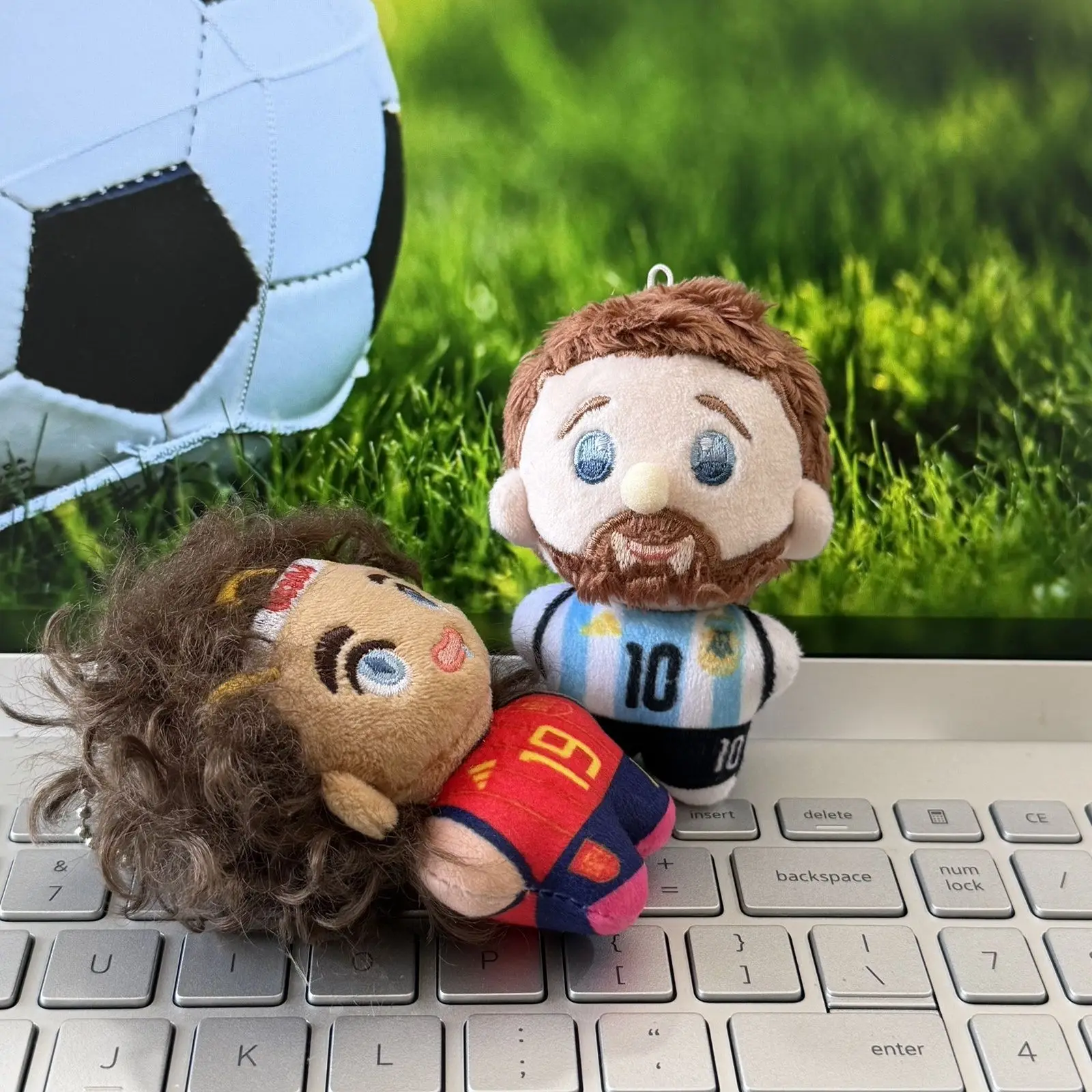 Haaland Bellingham Baumwollpuppe 7,5cm Mini Plüschtier Weltmeisterschaft Souvenir Sammlerfigur Anhänger Taschenanhänger Geschenk für Fans – Detail 13