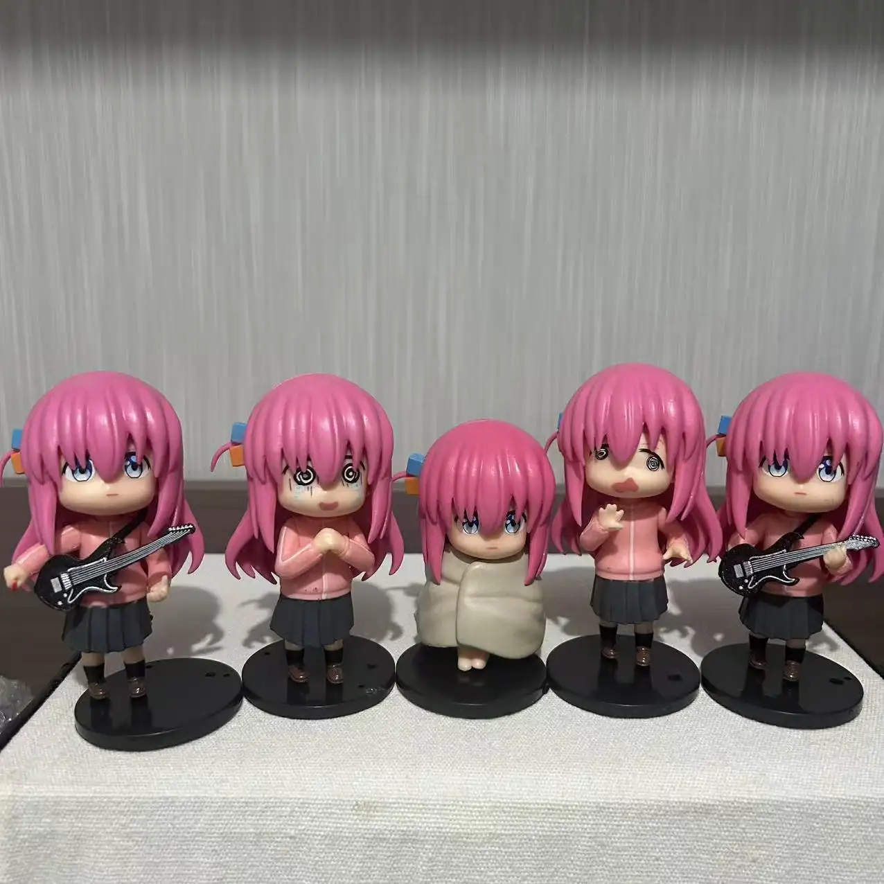 

5pcs/set 10CM New Anime BOCCHI THE ROCK! Gotoh Hitori Kawaii Q version Figure PVC Model Toys Doll ornament Gifts