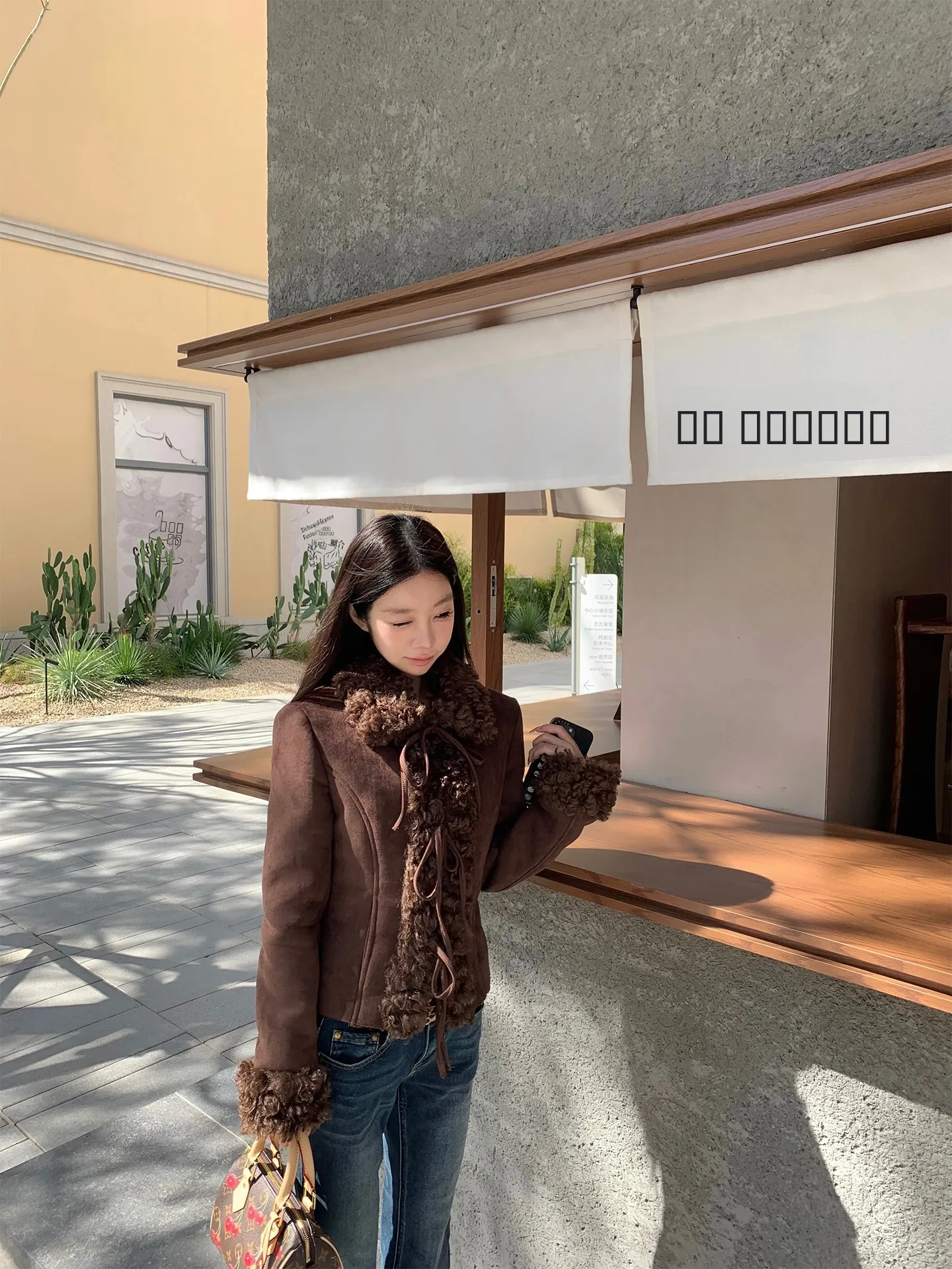 

Fheer женское замшевое пальто в стиле ретро с меховым воротником, облегающая верхняя одежда с поясом, полиэфирная ткань, топ Thiened ort Sve