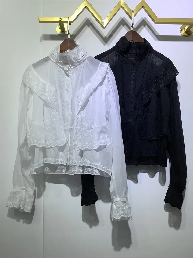 

Женская блузка-рубашка из 100% хлопка однотонного цвета с вышивкой и оборками, длинными расклешенными рукавами, весна 2023