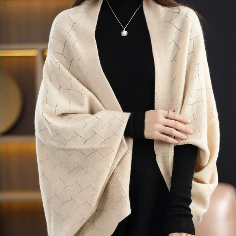 

Women Casual Knit Shawl Solid Color Batwing Sleeves Cardigan Soft Warm for Fall/Winter