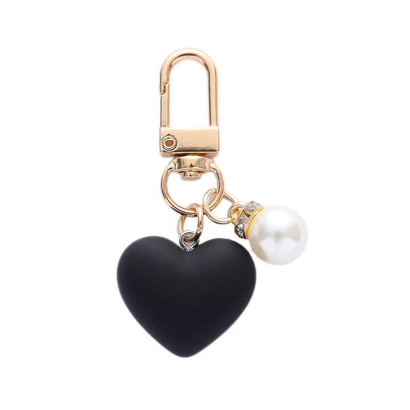 LLavero de amor de perlas, colgante de corazón de niña, blanco y negro, accesorios de corazón brillante, lindo colgante de bolso de pareja