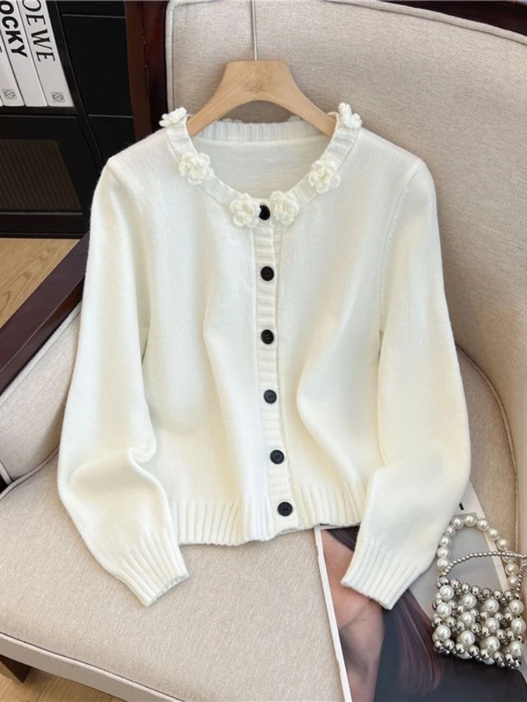 

Korobov Korean Casual Loose O Neck Long Sleeve Single Breasted Solid Slim Appliques Knitted Cardigan