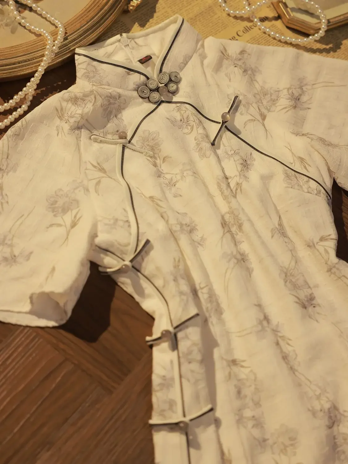 Robe traditionnelle chinoise Cheongsam Qipao à manches courtes, imprimé rétro amélioré, robes florales d'été pour fête orientale pour femmes