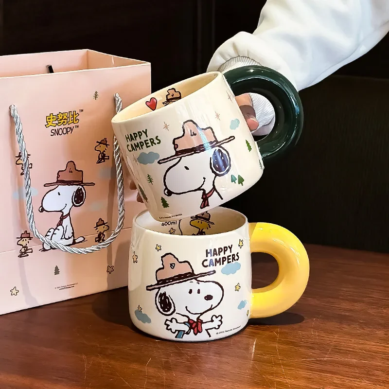 Nueva taza de Snoopy Kawaii Miniso chica japonesa Anime muñeca de dibujos animados taza de café de cerámica Linda taza de leche para desayuno para niños