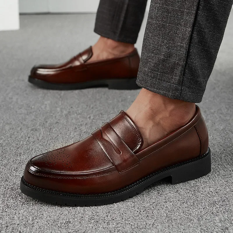 Mocassins altos internos para homens, sapatos casuais, sapatos clássicos de festa britânicos, sapato que aumenta a altura, apto