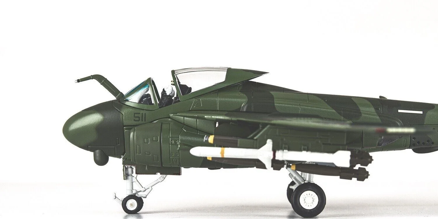 Fine CW1/72 US A-6E Fighter Model VA-165 NG511 US Constellation 1990  Alloy Collection Model