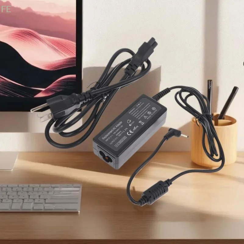 

[F] 1 Set 19V 2.37A 45W Laptop Charger For Acer Travelmate P214 TMP214-52 P214-53 P214-54 P215-52 A314-36P A314-22