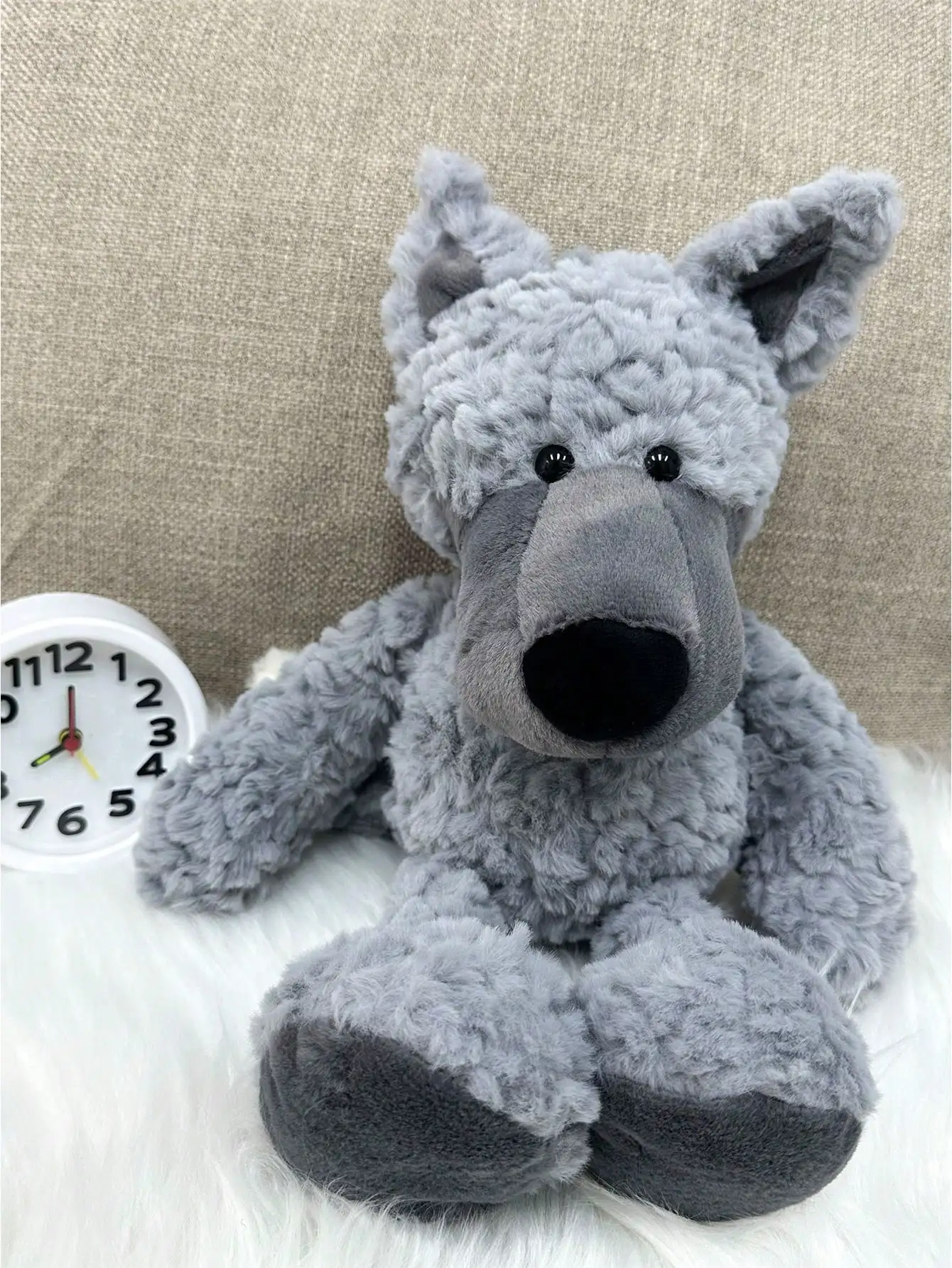 

1 Pc 40cm/15.75 Soft Gray Wolf Plush Toy, Fluffy Stuffed Animal Doll, Ideal Gift For Kids Adults Birthday Christmas Valentine's