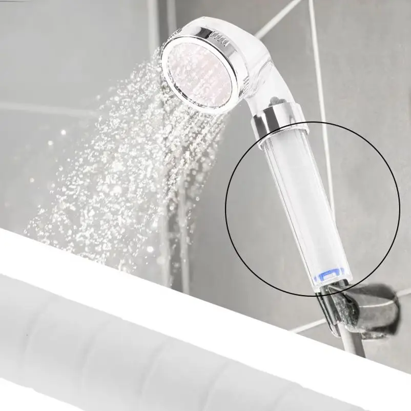 Shower Head Filters Negative Ions Pressurized Handheld Bathroom Showering Sprinkler Handheld Bath Sprayer With PP Cotton Filters