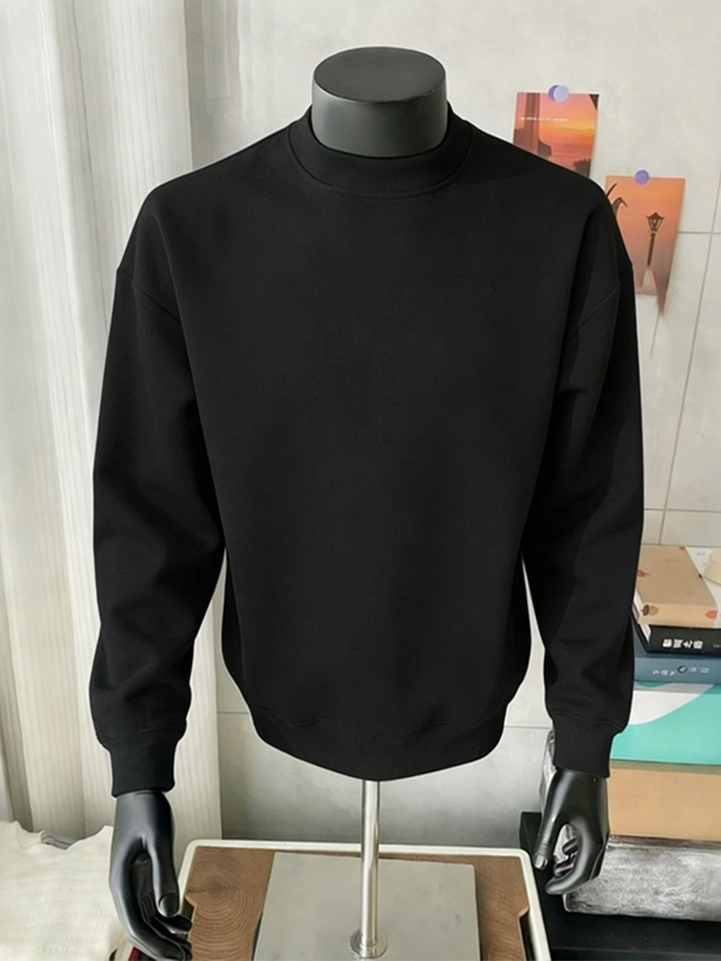

Cleanfit Men's Thickened Long Sleeve Fleece Lined Base Layer Shirt Boxy Sweatshirt Black Inner Wear T-shirt for Autumn Winter