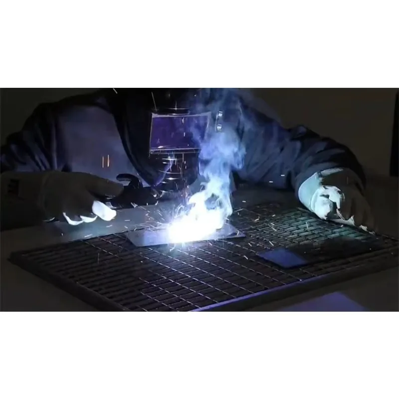 

Classic Style Premium Arc Inverters Welder Electric Welding Mma Safety Manual Welding Machine