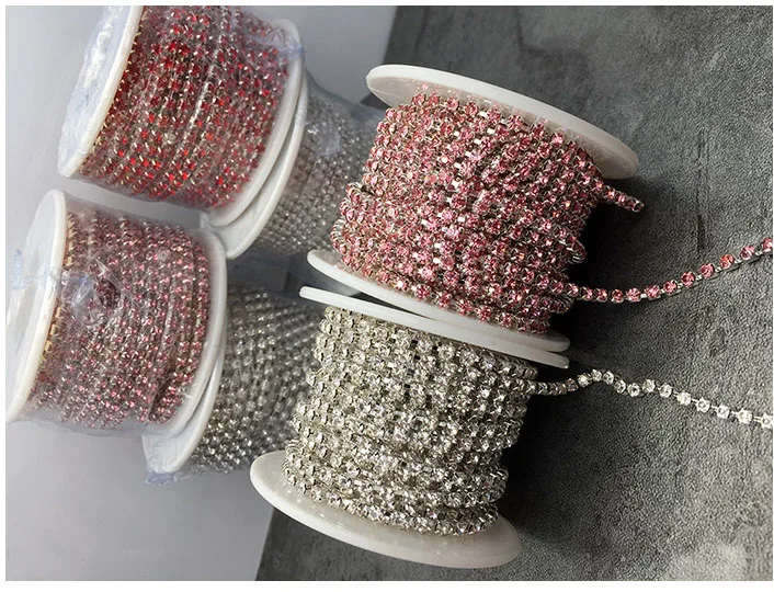 

9 м/рулон, кружевная тесьма с бисером и стразами, аппликации для одежды, нашивки с кристаллами и стразами для пришивания на одежду, для текстиля и одежды.