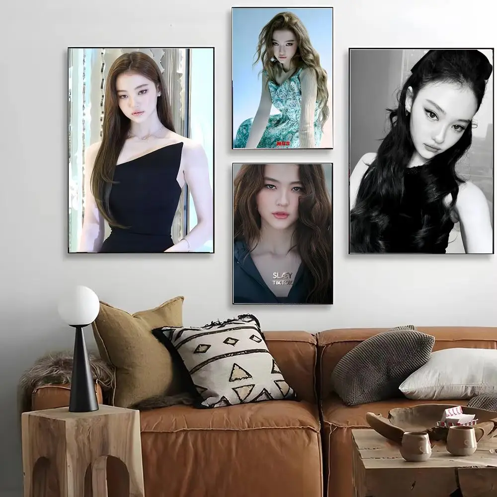Idol Ella Gross Poster HD Art Decorative Wall Art Waterproof Home Décor for Living Room Bedroom Café Stylish Gift