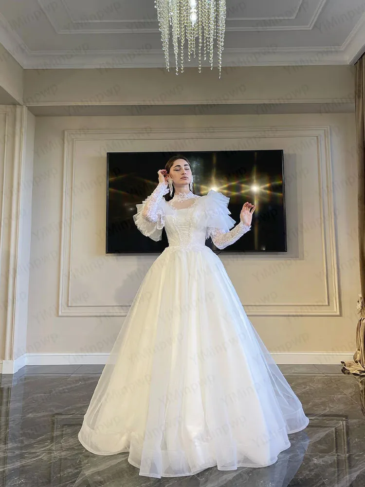 Eleganckie suknie ślubne z wysokim dekoltem, długim rękawem, księżniczka, linia A, zdobione koralikami, suknia ślubna do kościoła, szyta na miarę, robe de mariée