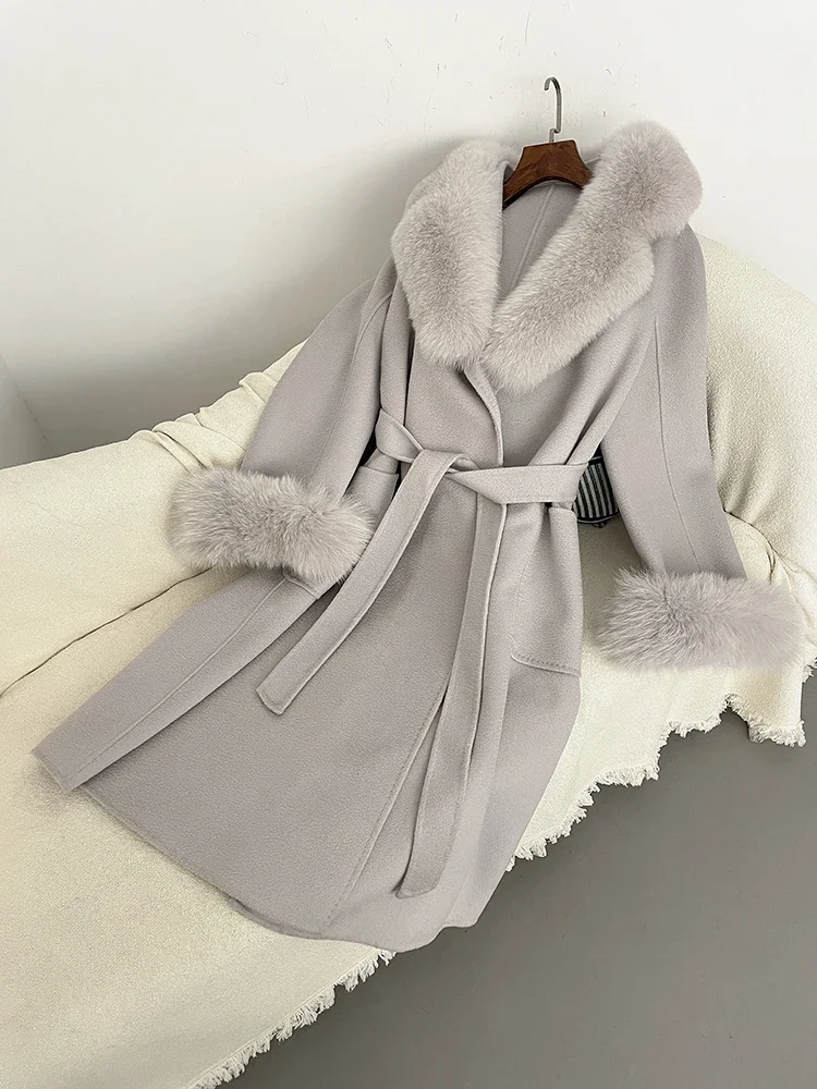 2025 الشتاء سيدة فضفاضة ترتيب الأسرة طوق ملابس خارجية النساء ريال فوكس الفراء الصوف يمزج معطف سترة أنيقة طوق مكتب