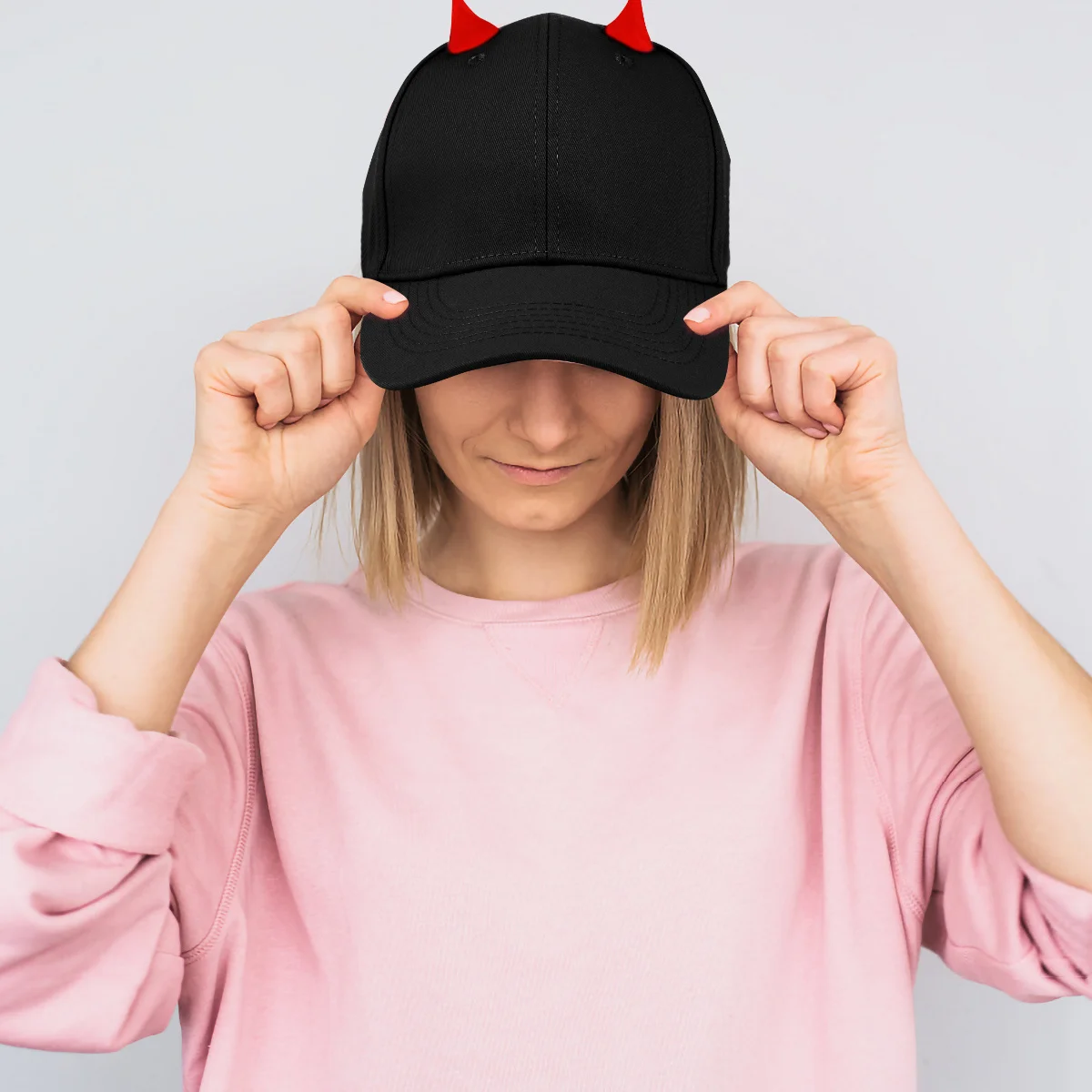 

Evil Themed Cotton Baseball Cap For Sun Protection Outdoor Activities Halloween Party Chic Female Peaked Hat Summer Sun Block